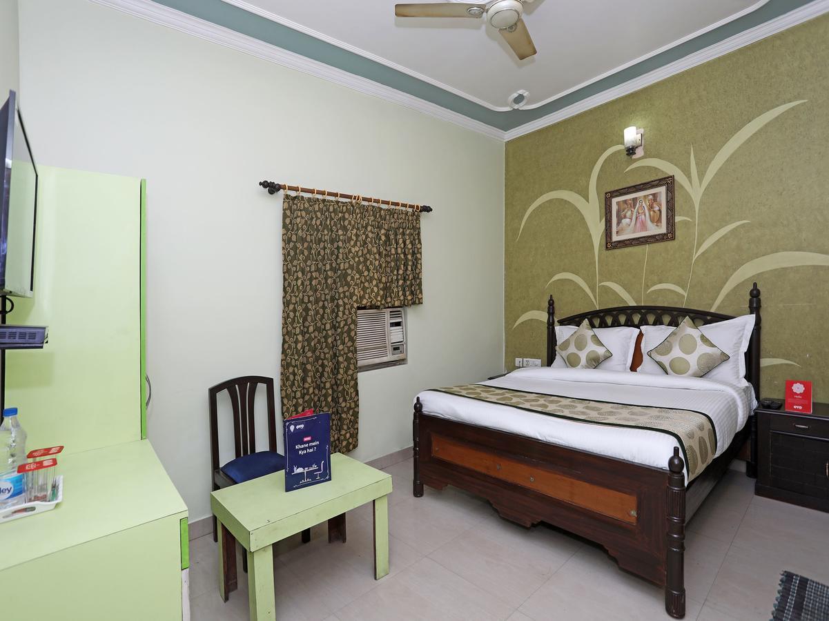 Oyo 11312 Aero Capital Otel Yeni Delhi Dış mekan fotoğraf