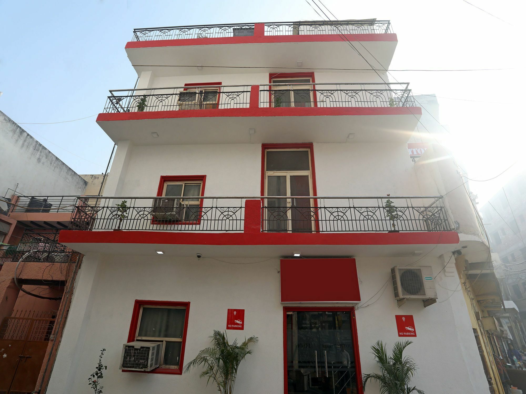 Oyo 11312 Aero Capital Otel Yeni Delhi Dış mekan fotoğraf