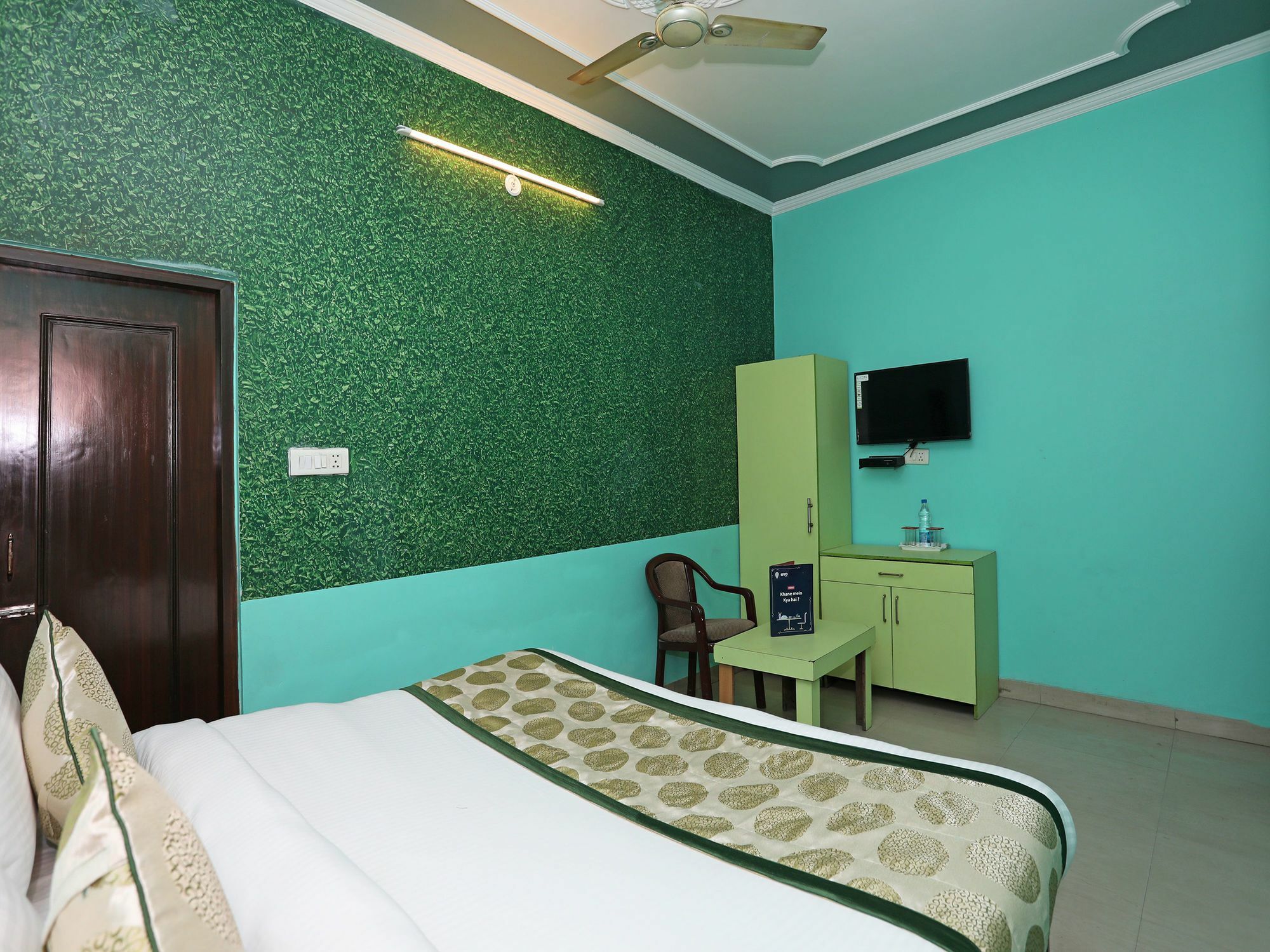 Oyo 11312 Aero Capital Otel Yeni Delhi Dış mekan fotoğraf