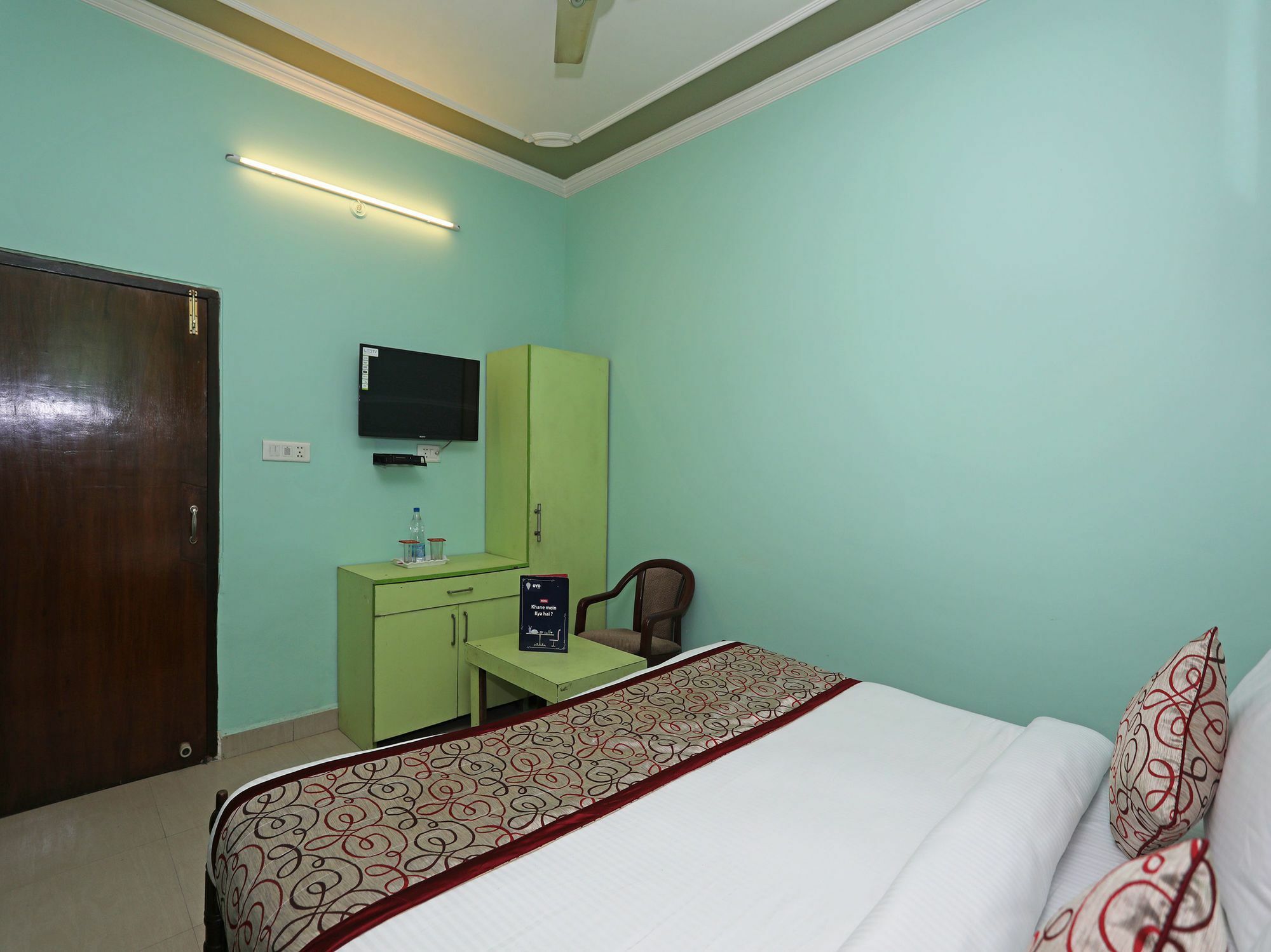 Oyo 11312 Aero Capital Otel Yeni Delhi Dış mekan fotoğraf